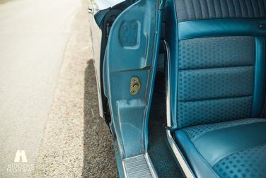 Interior image of 1963 Mercury Monterey Custom 4-door