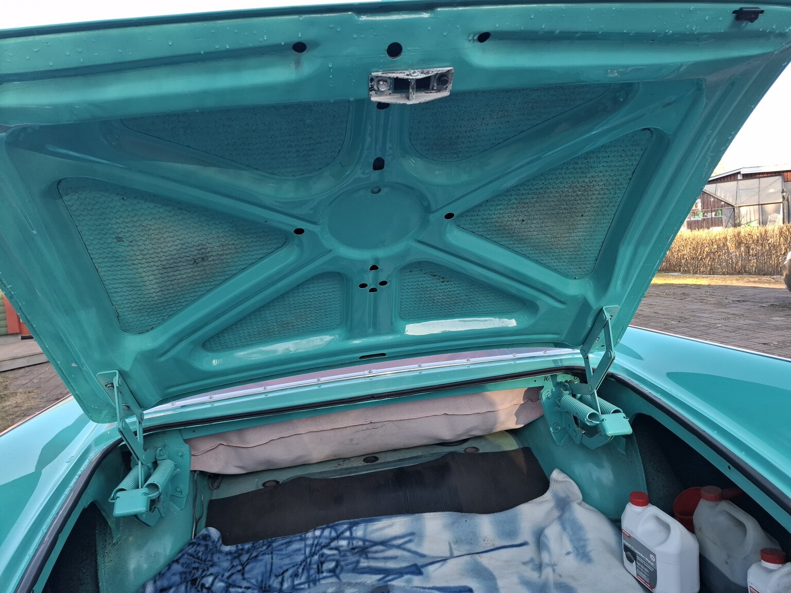 Interior image of 1961 Chrysler Newport Cabriolet