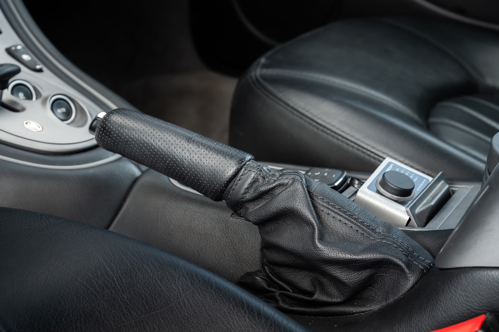 Interior image of 2004 Maserati Coupé 4.2 V8 Cambiocorsa