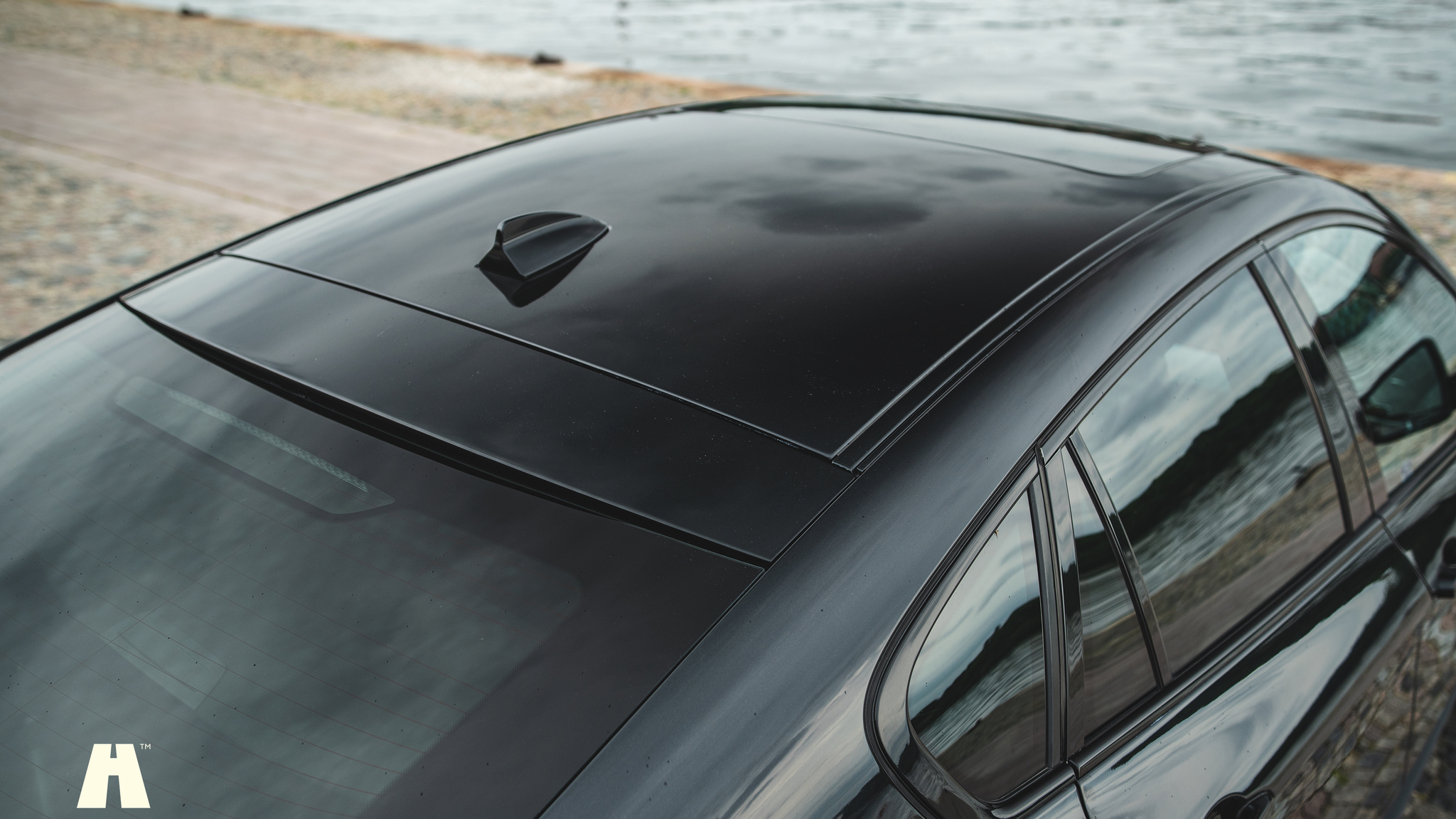 Exterior image of 2010 BMW X6 M Ferrita 555HK (20)