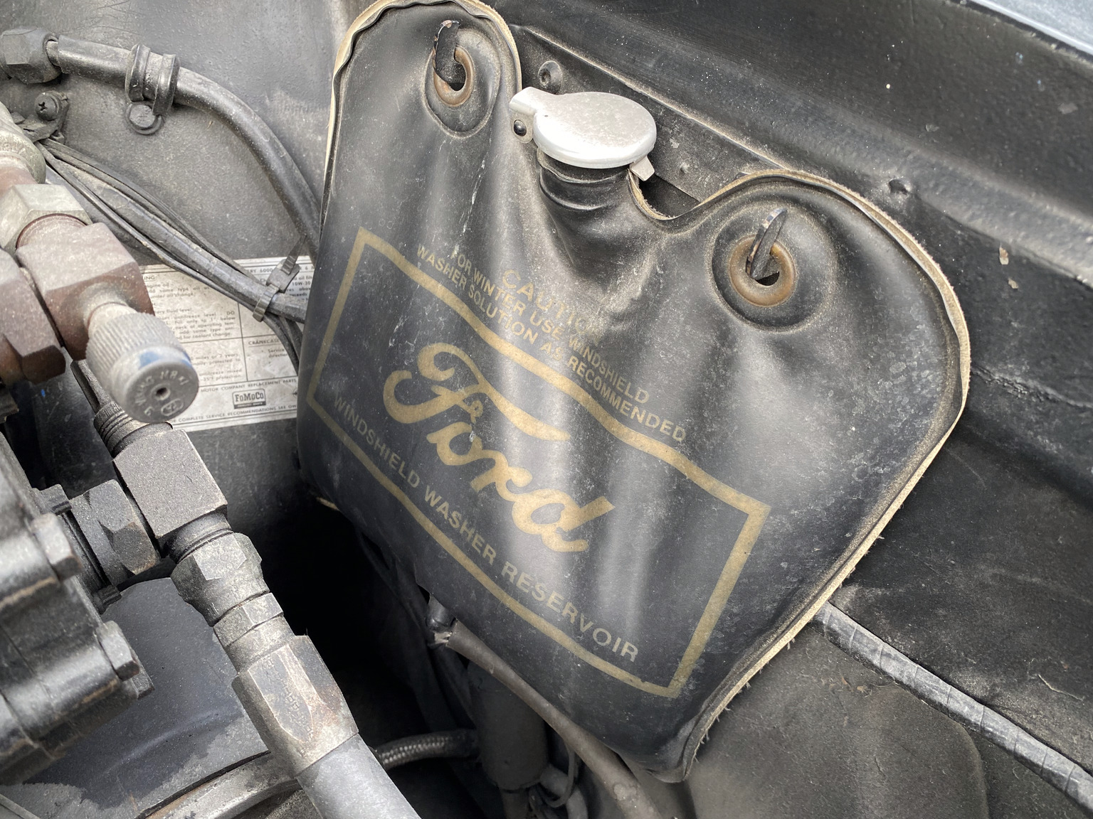 Image of 1966 Ford Mustang Fastback GT-clone (13) mechanics