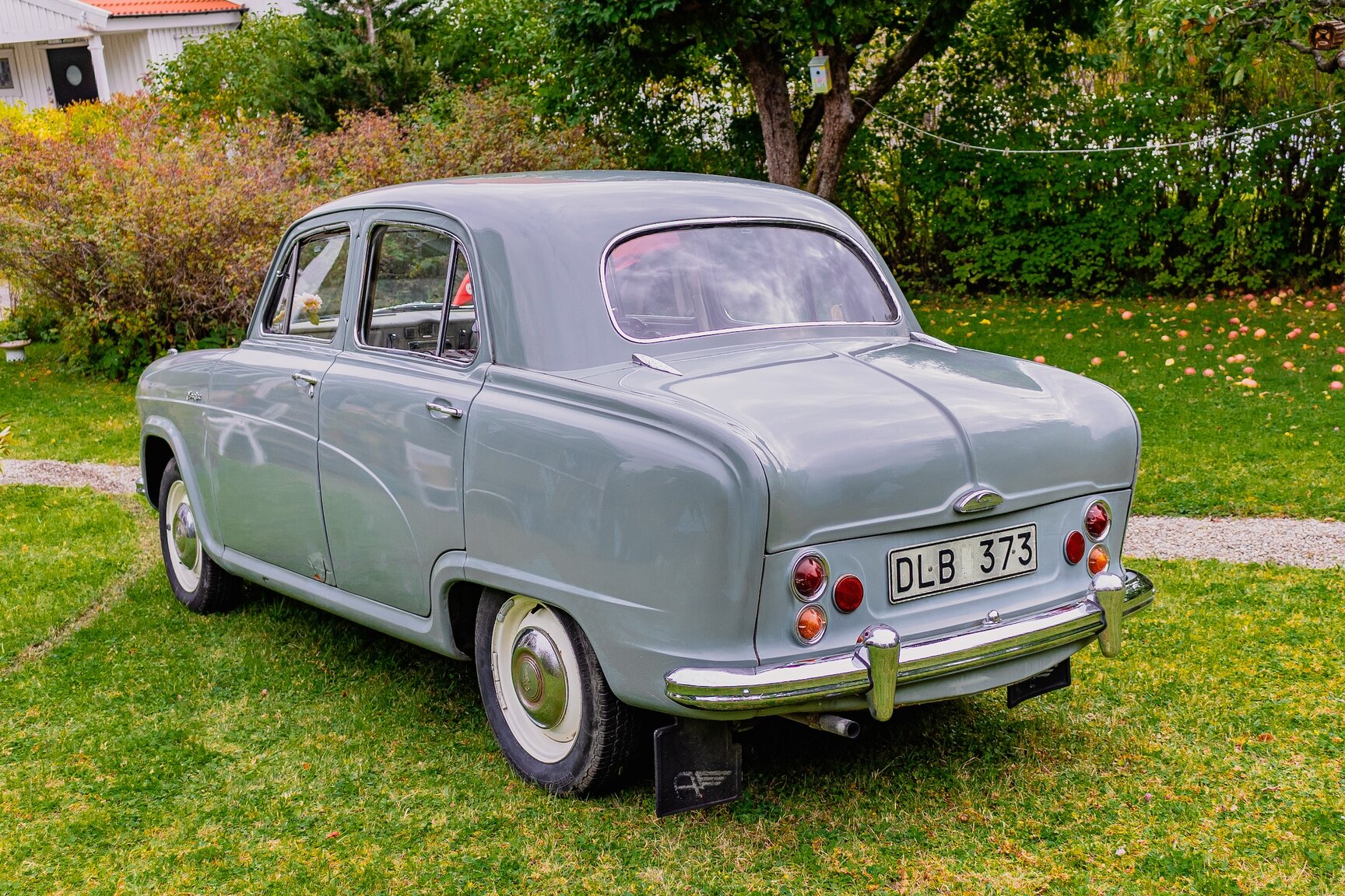 Exterior image of 1955 Austin A50
