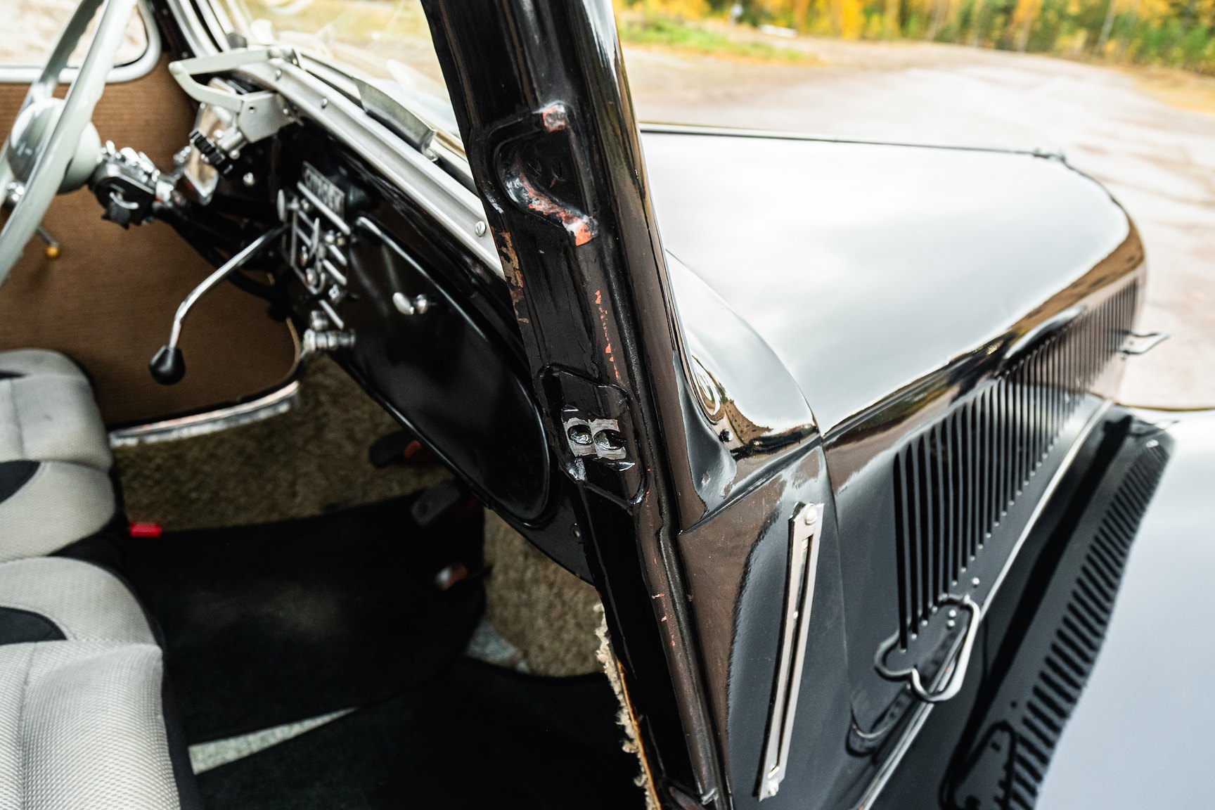 Interior image of 1951 Citroën Berline 11 Sport