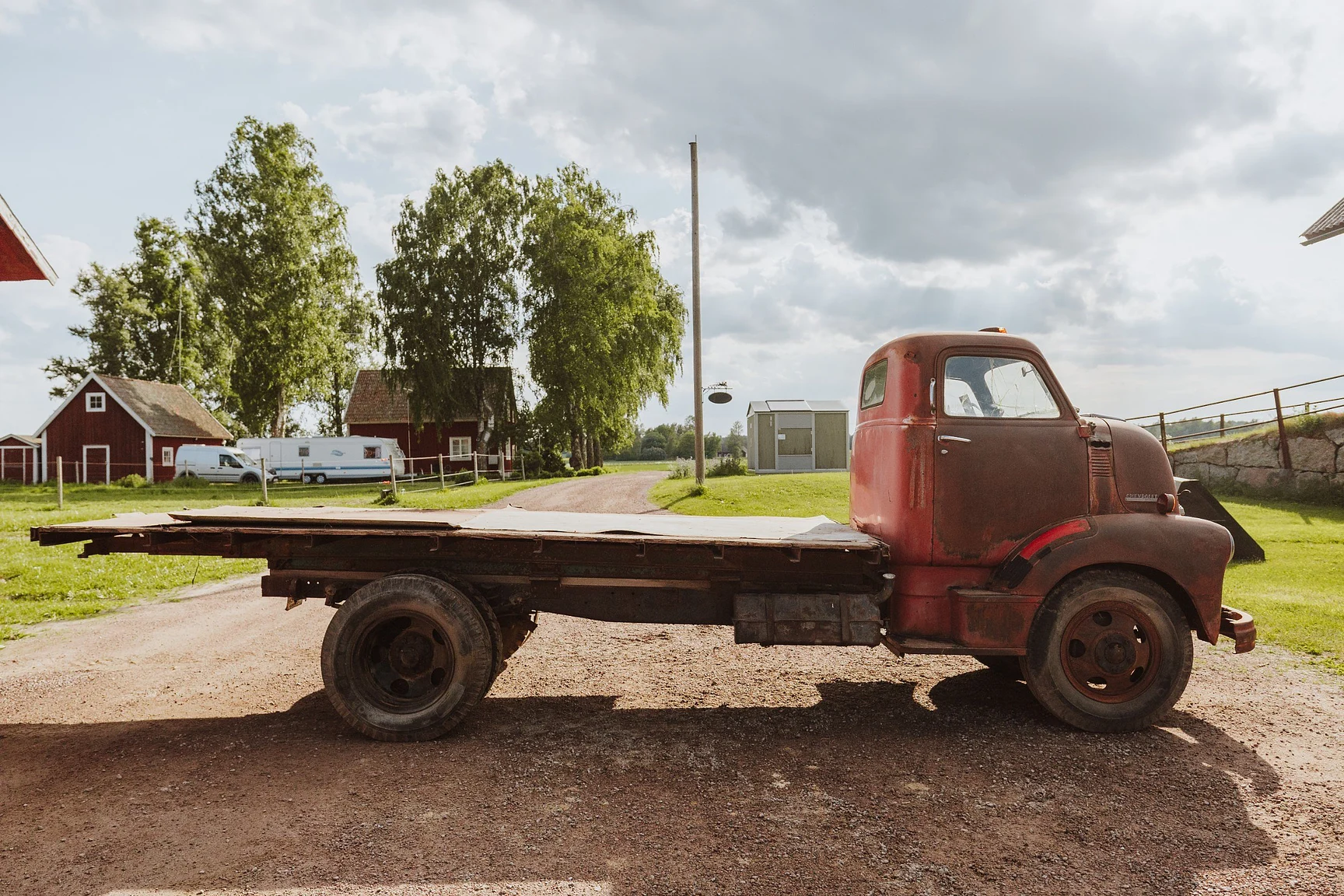Exterior image of 1948 Chevrolet Advance Design 2-Ton COE (5)