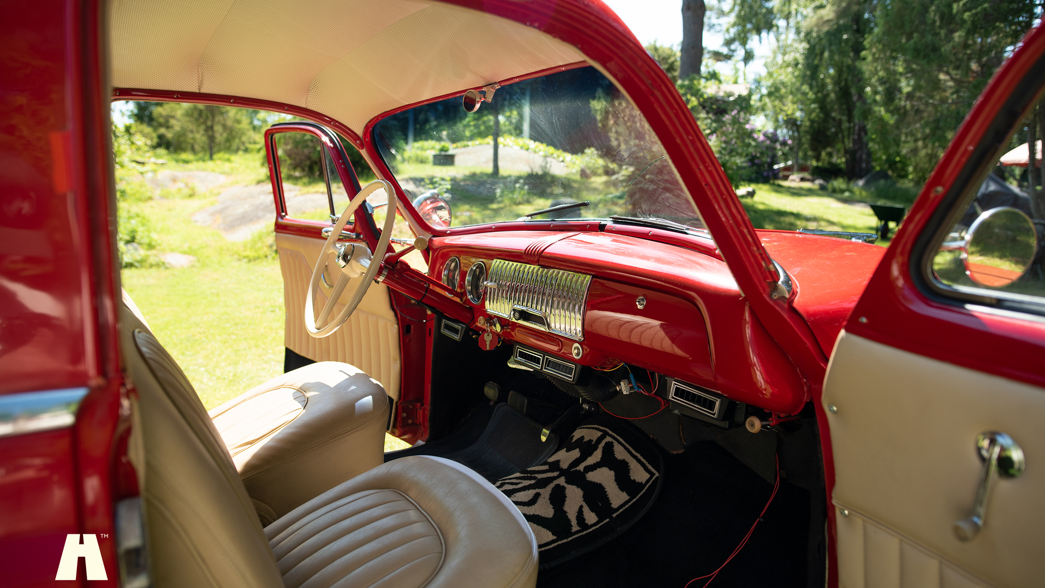 Innenraumfoto von 1952 Chevrolet Sedan Delivery Fire Truck (6)