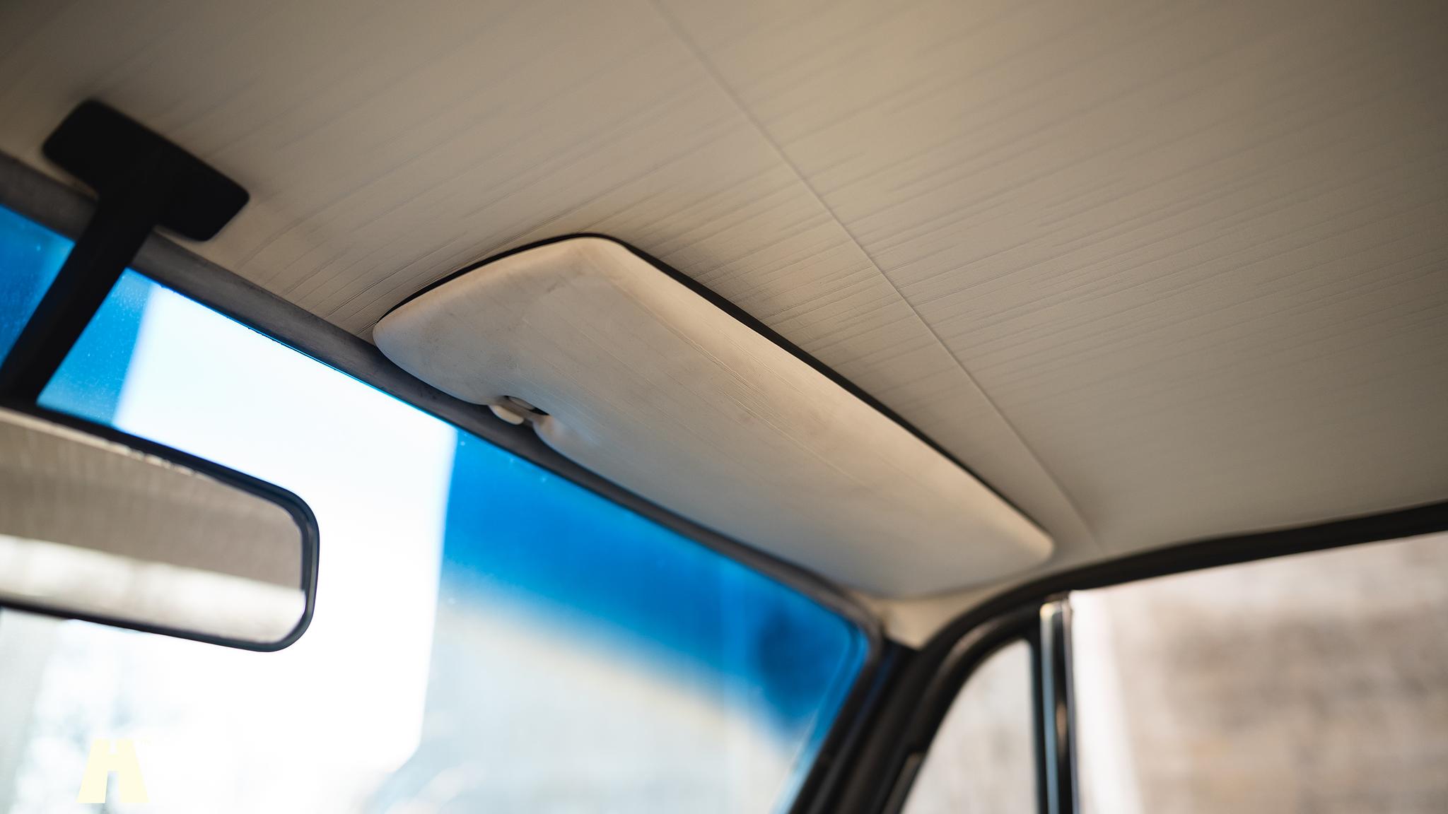 Innenraumfoto von 1974 BMW 2002