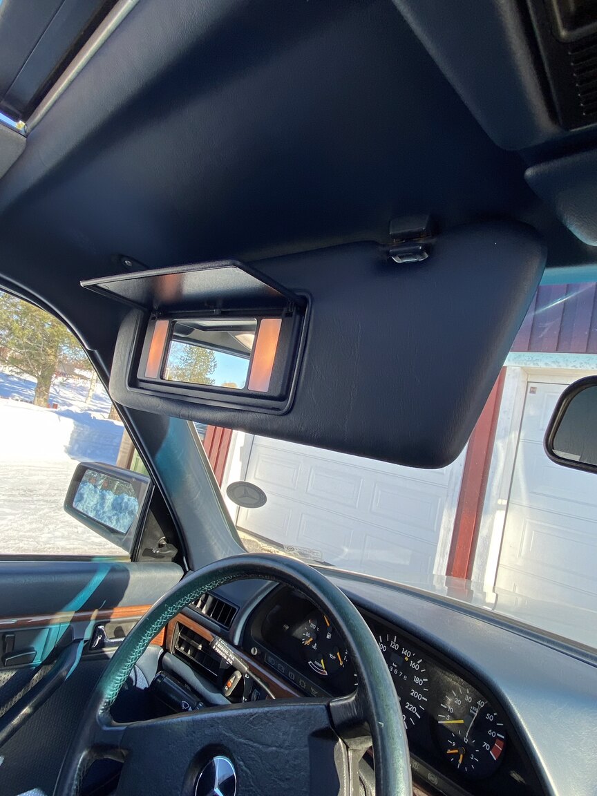 Interiörbild 1988 Mercedes-Benz 300 SE