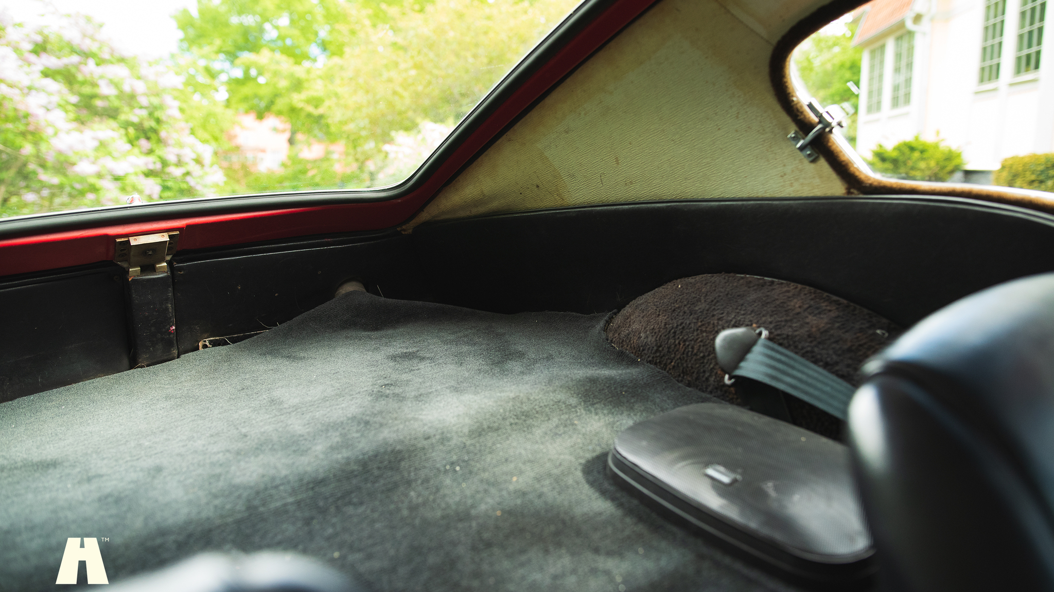 Interior image of 1967 Triumph GT6