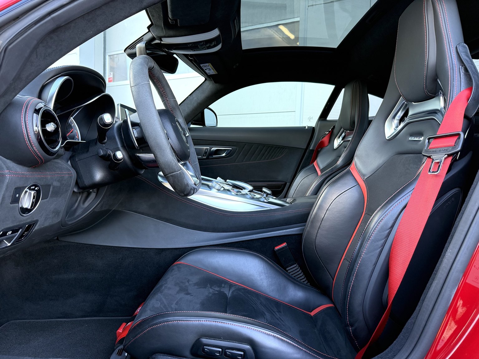 Interior image of 2015 Mercedes-AMG GT S