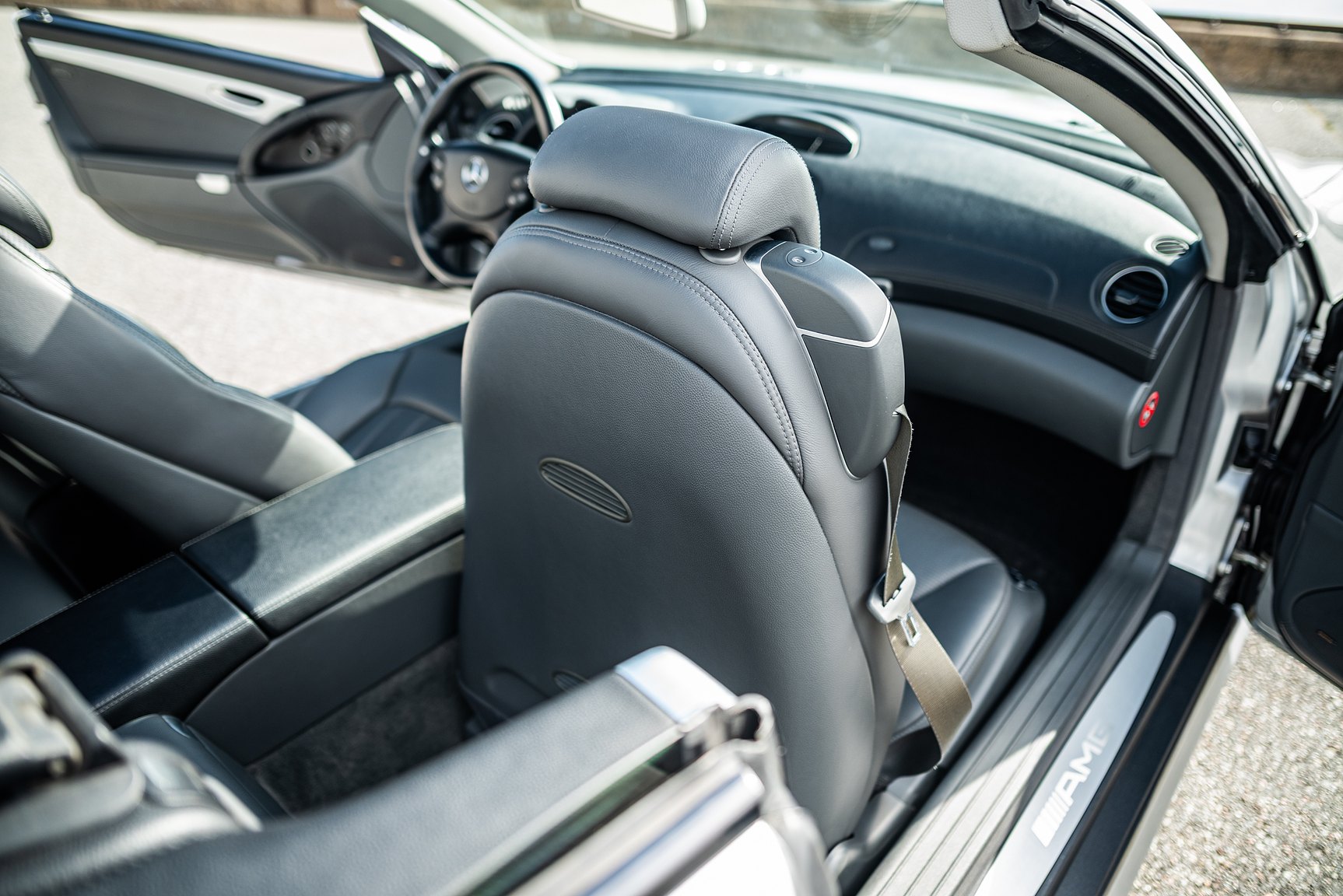 Interior image of 2002 Mercedes SL 55 AMG