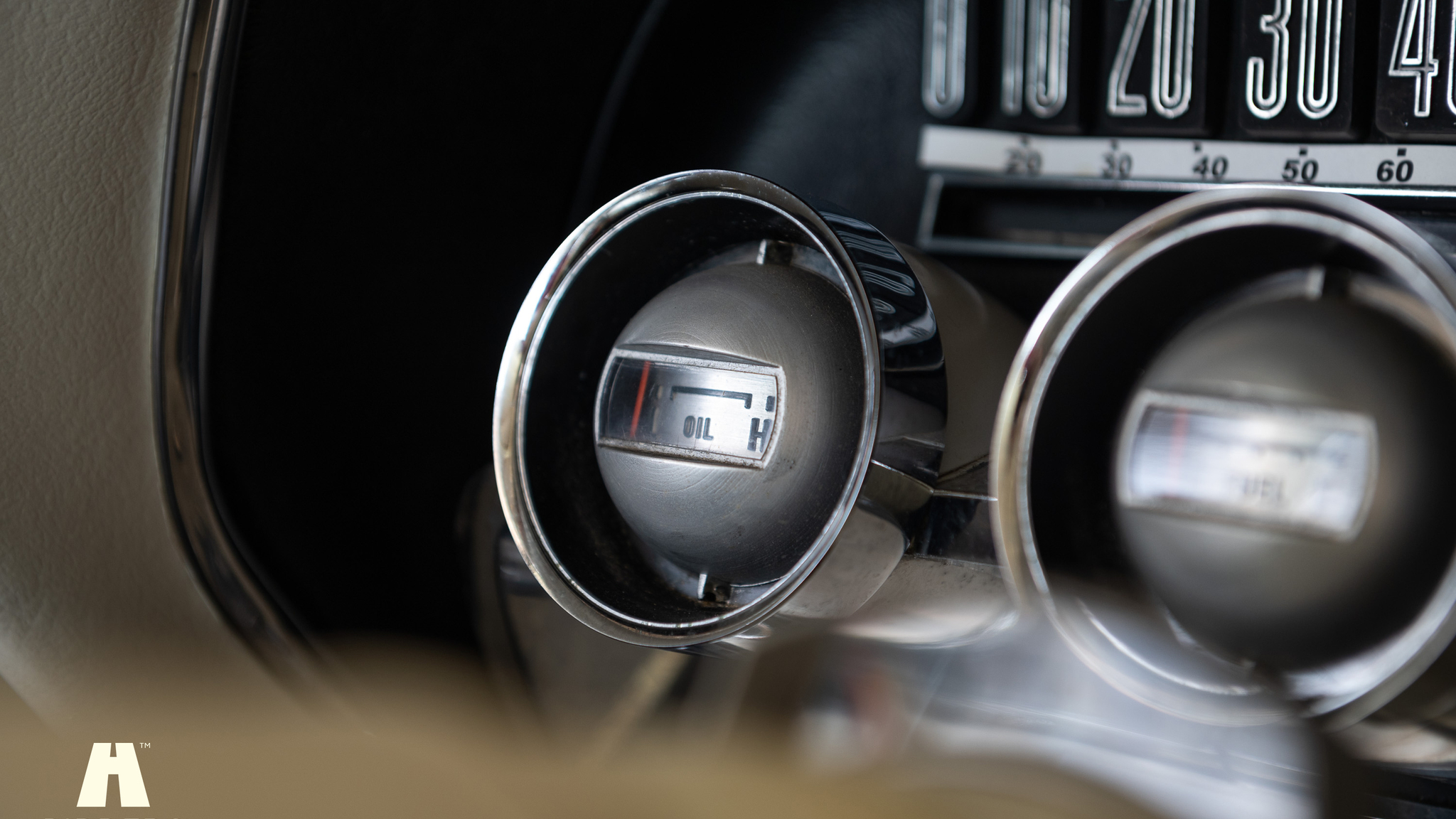 Interior image of 1964 Ford Thunderbird 6.4 HT (9)