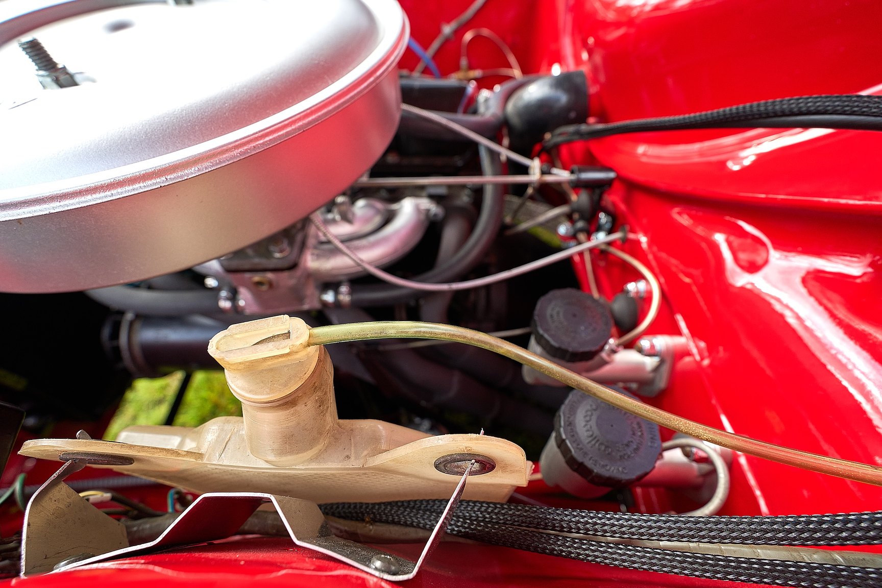 Image of 1966 Ford Cortina GT mechanics