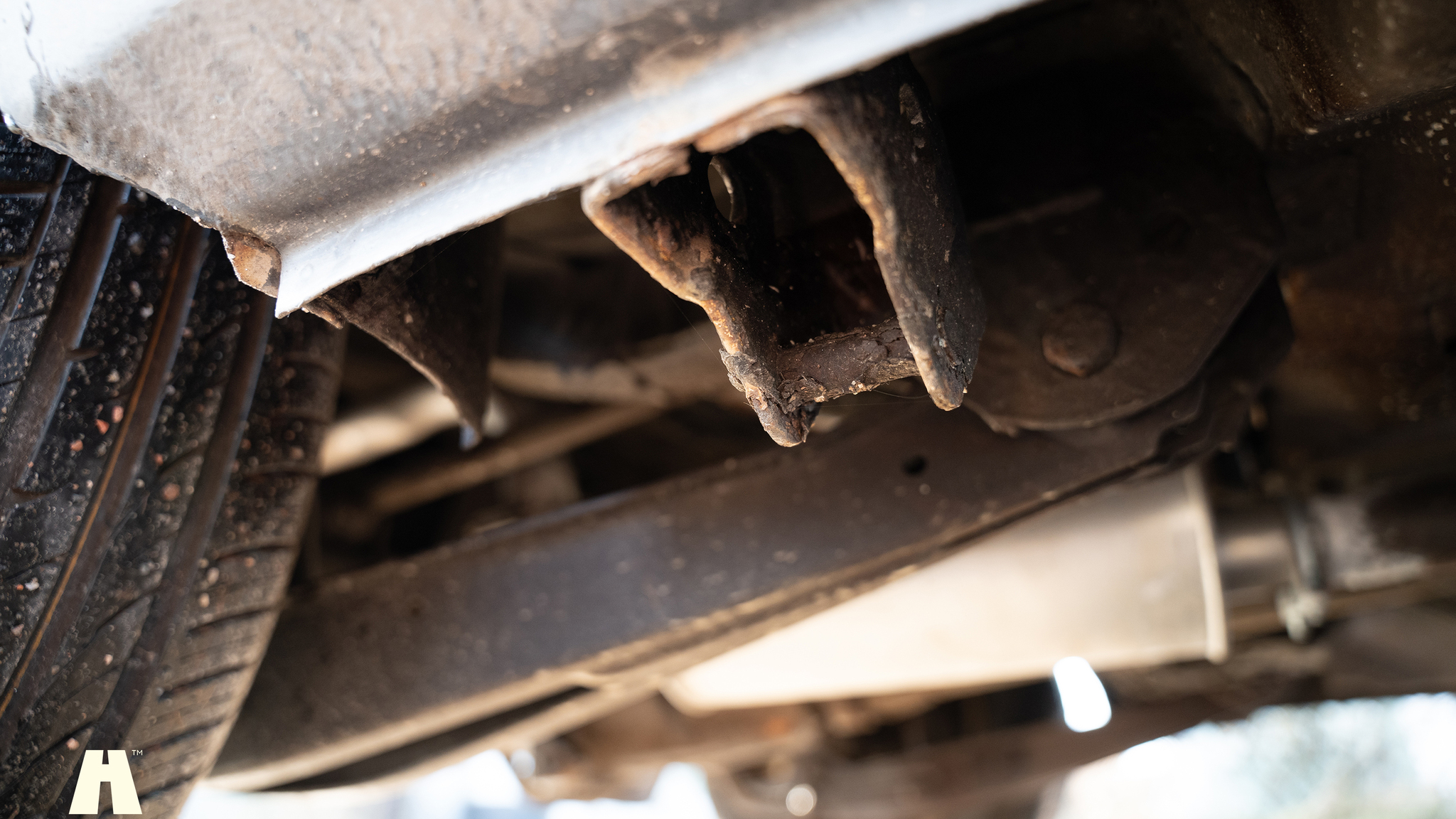 Image of 1988 Volvo 240 GL mechanics