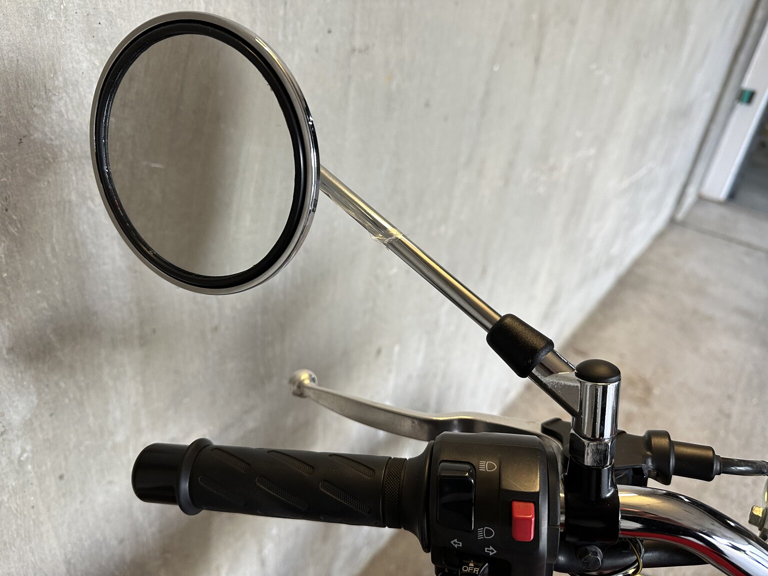 Exteriörbild på 2013 Suzuki RV125 Van Van