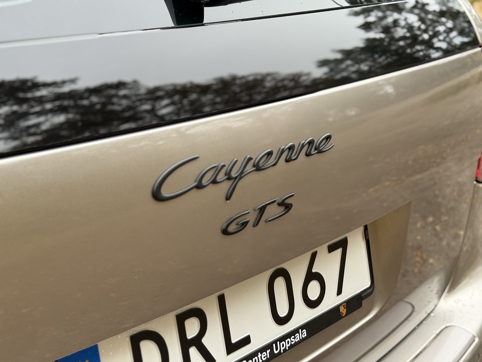 Exteriörbild på 2008 Porsche Cayenne GTS 6-växlad Manuell