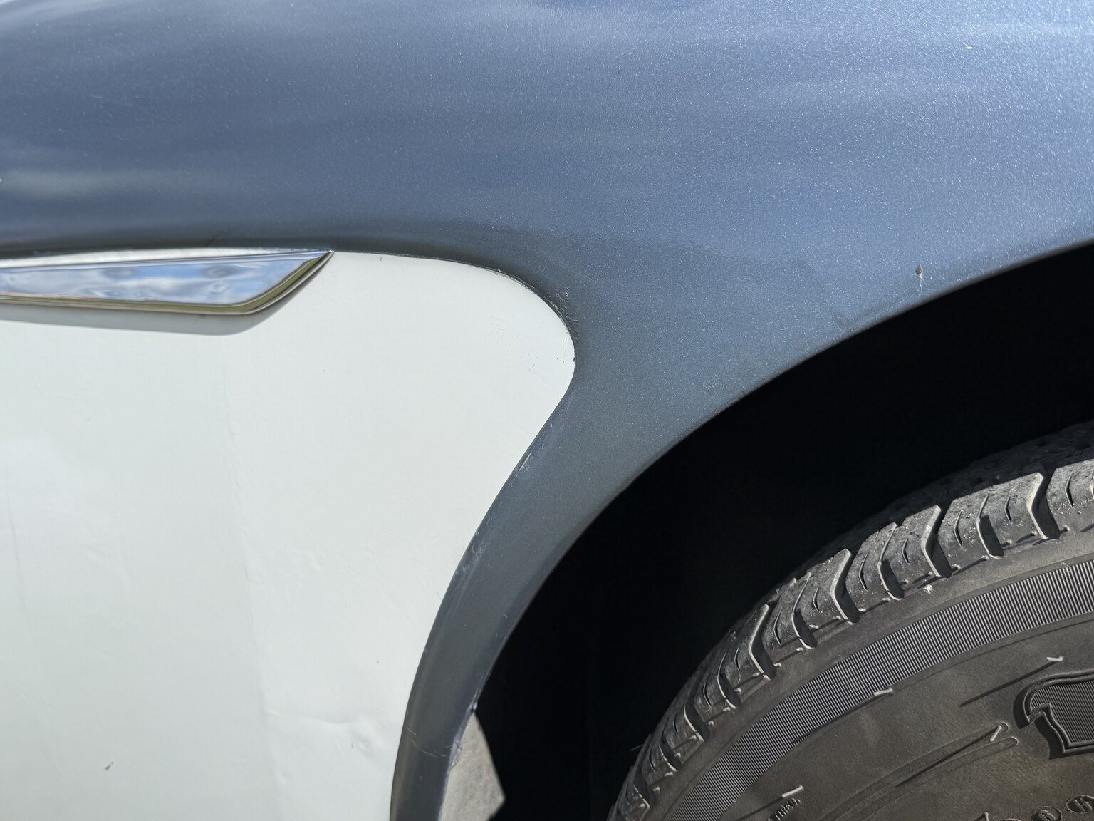 Exteriörbild på 1958 Austin-Healey 100-6