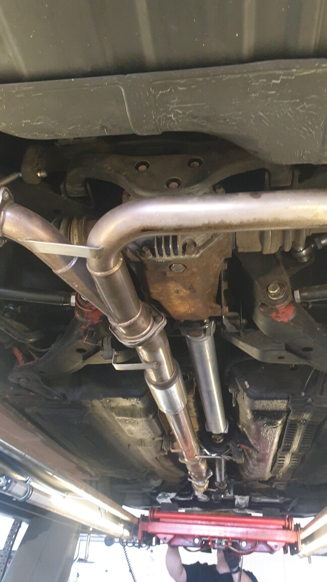 1992 Dodge Stealth RT/T Twin Turbo (2), Mekanik