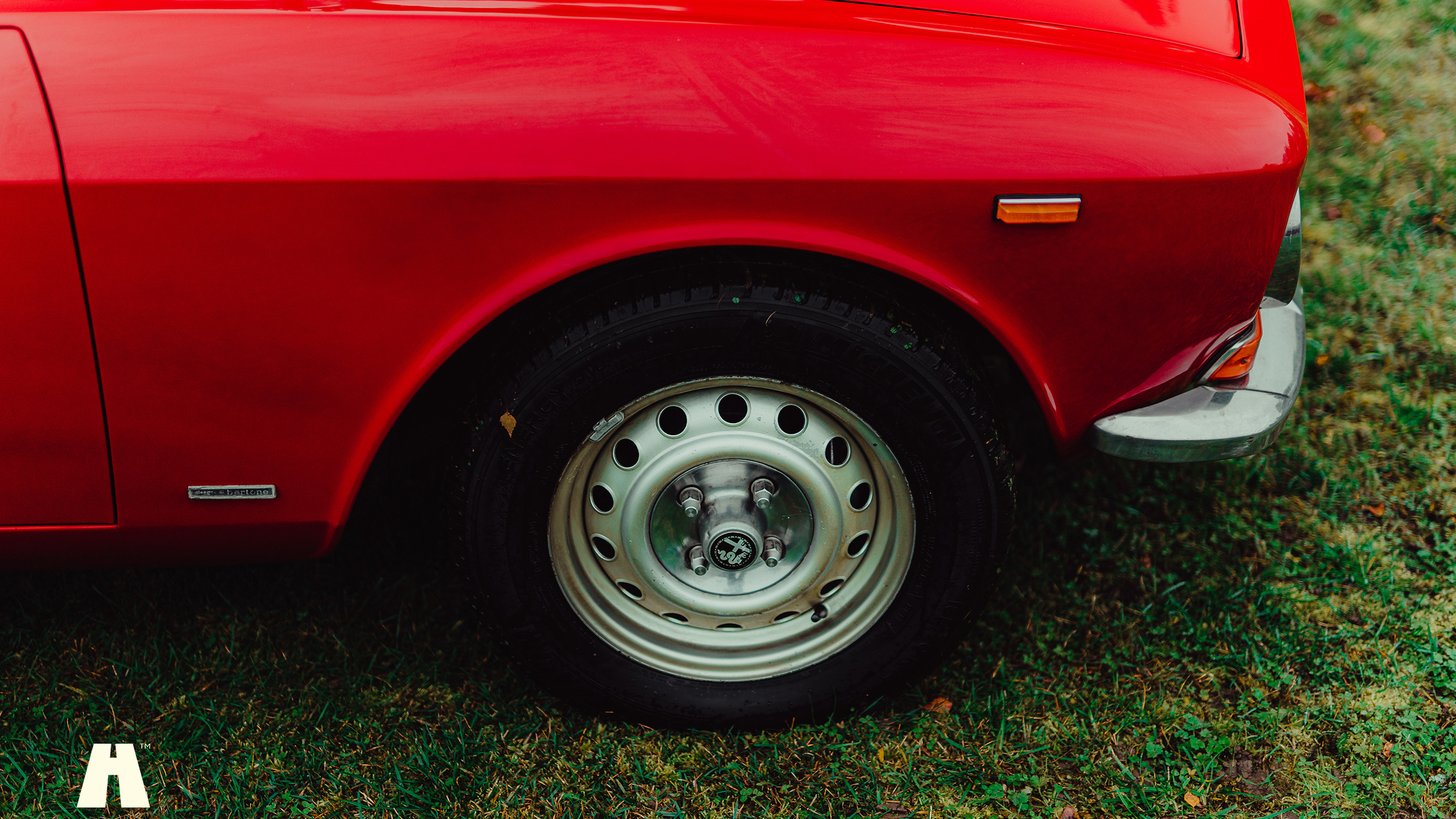 Exteriörbild på 1972 Alfa Romeo Giulia GT 1300 Junior