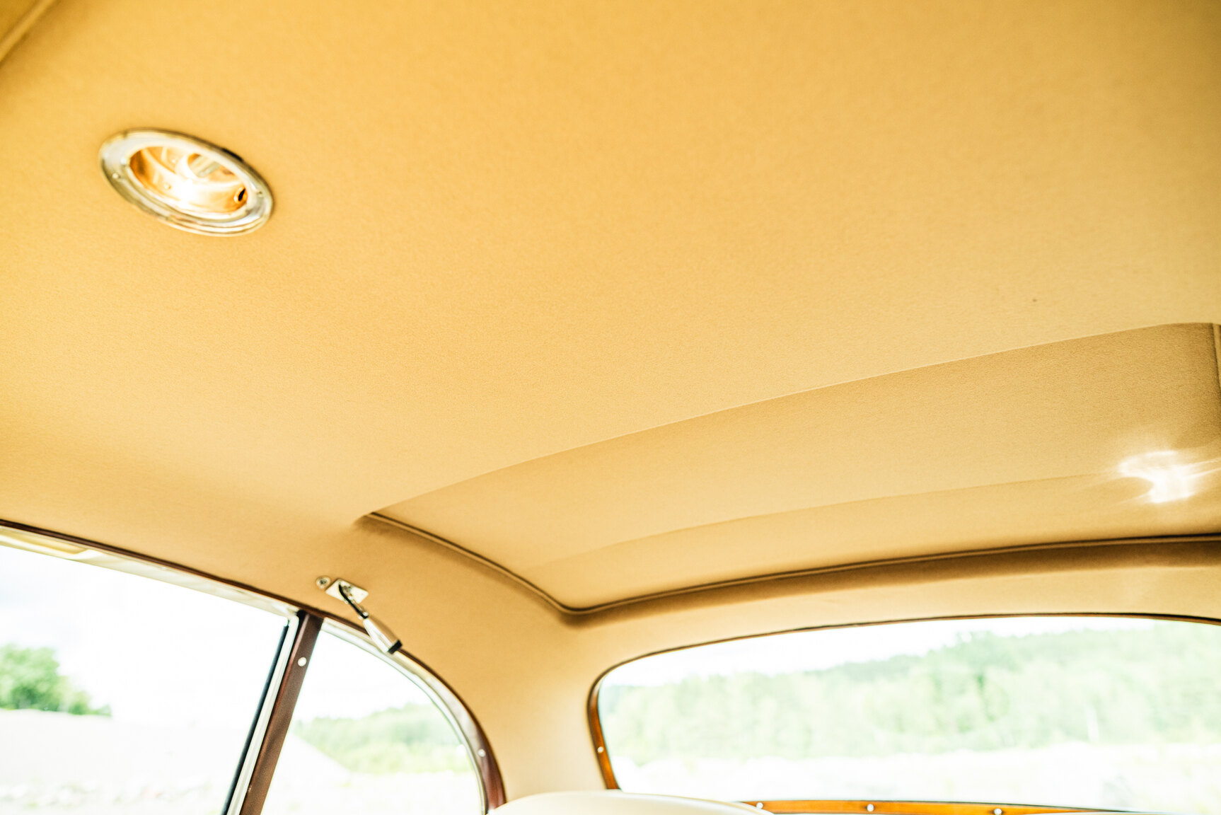 Innenraumfoto von 1960 Bentley S2 Continental 