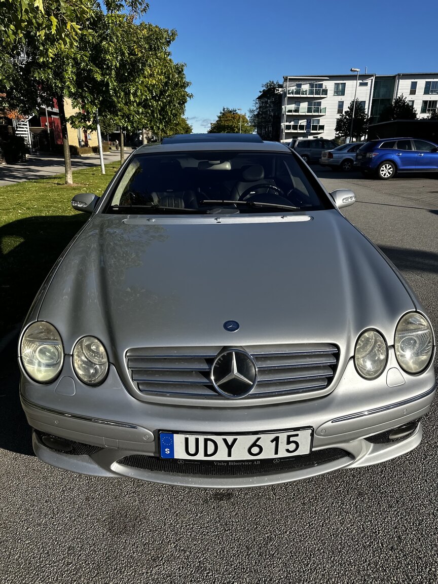 Exterior image of 2004 Mercedes-Benz CL 55 AMG