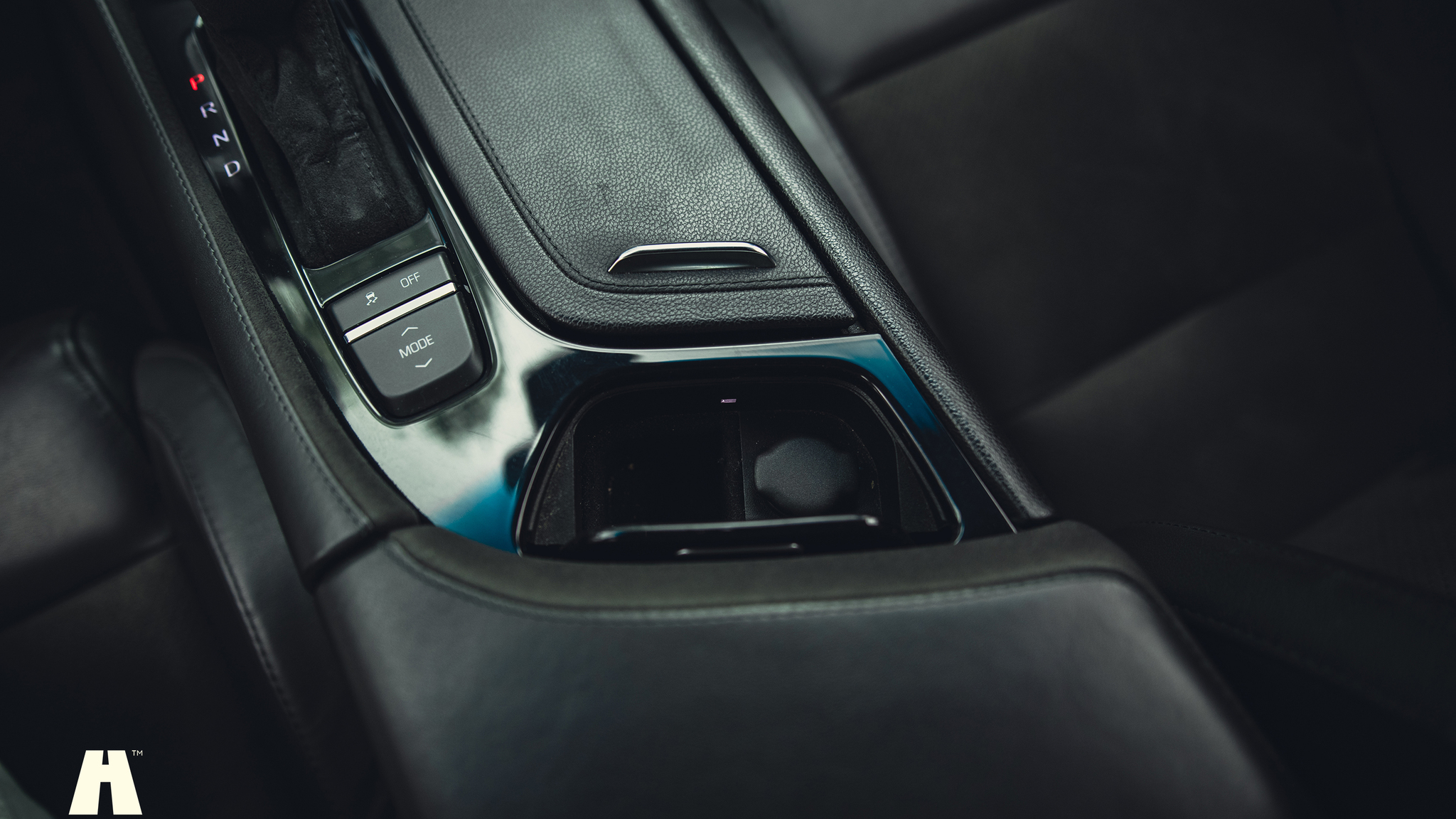 Interior image of 2018 Cadillac CTS-V Carbon Package