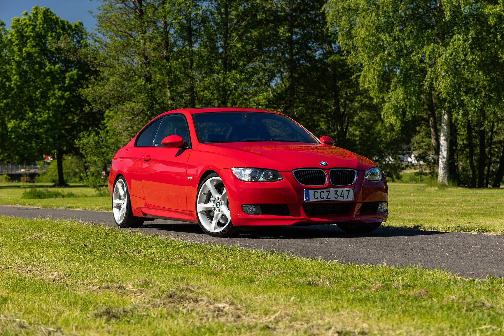 Exteriörbild på 2007 BMW 335i Coupé (4)