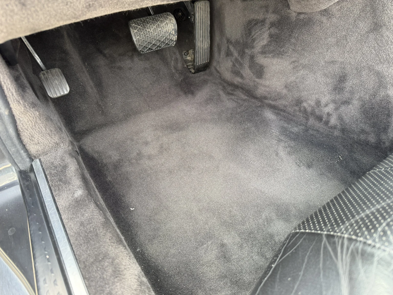 Innenraumfoto von 1995 Mercedes-Benz SL 500 (20)