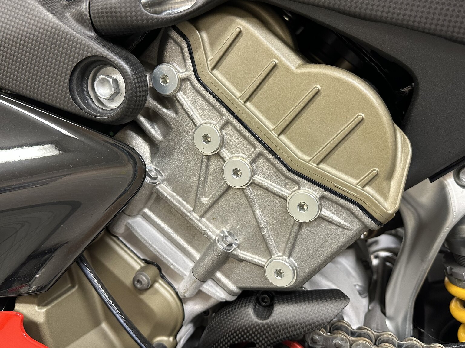 Image of 2020 Ducati Panigale V4 25° Anniversario (17) mechanics