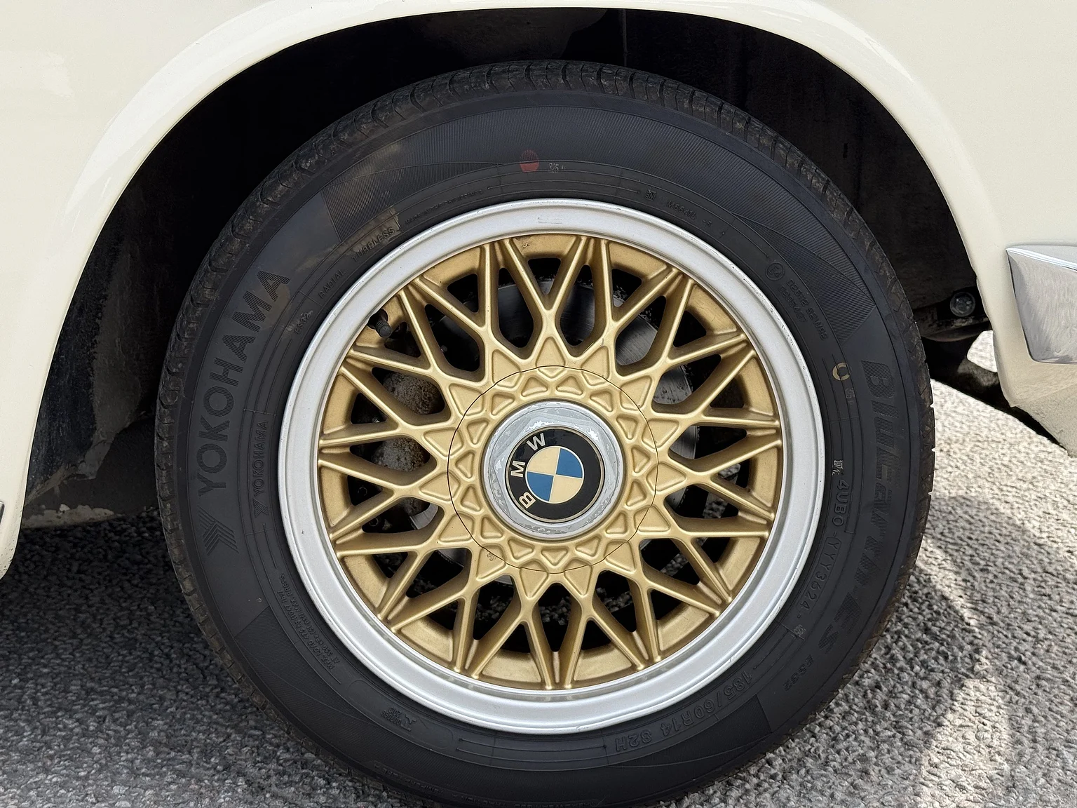 Aussenfoto 1970 BMW New Class 4-dörrars Sedan (52)