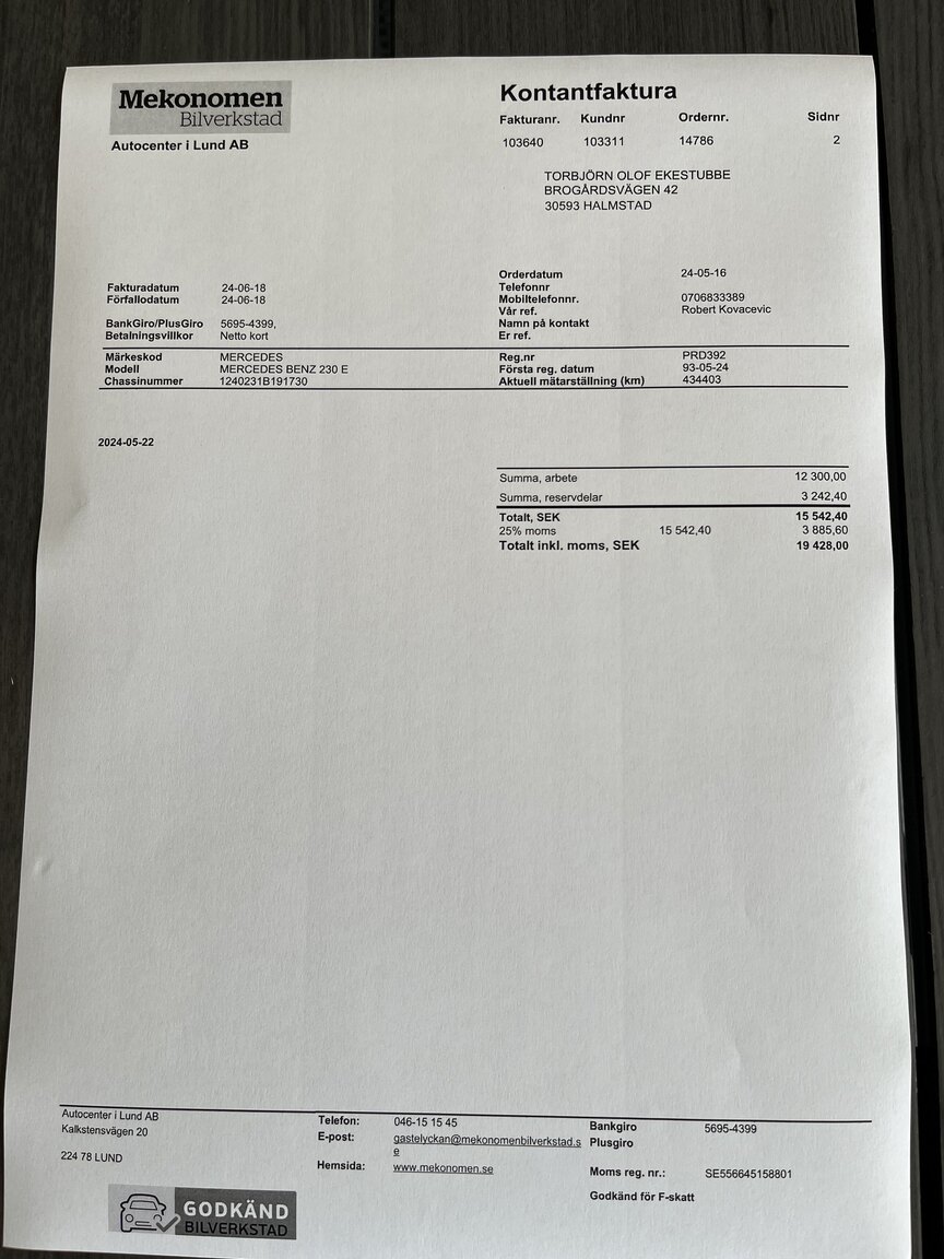 Dokumentation, 1990 Mercedes-Benz 230 E