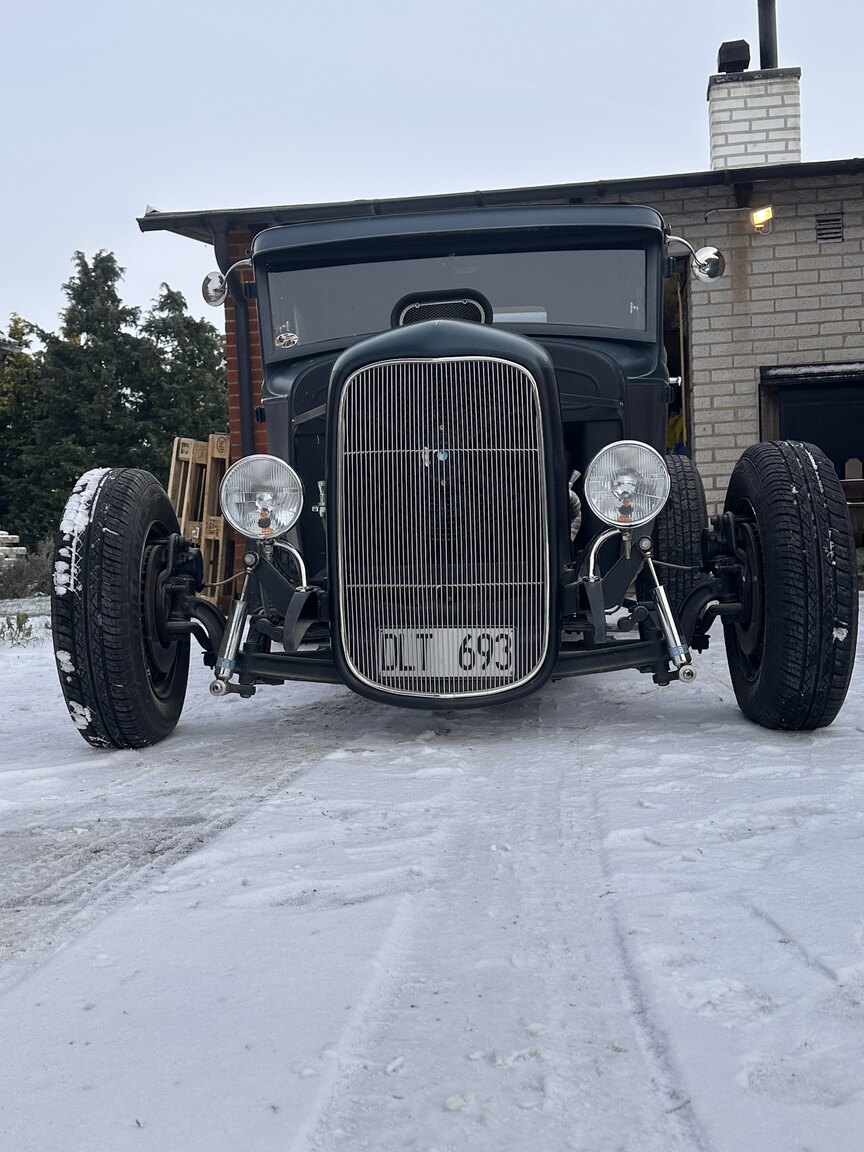 Exterior image of 1929 Ford A "HotRod"