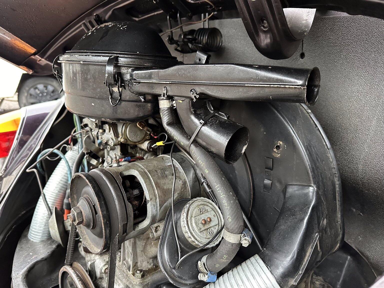 Image of 1968 Volkswagen Beetle 1500 Cabriolet mechanics