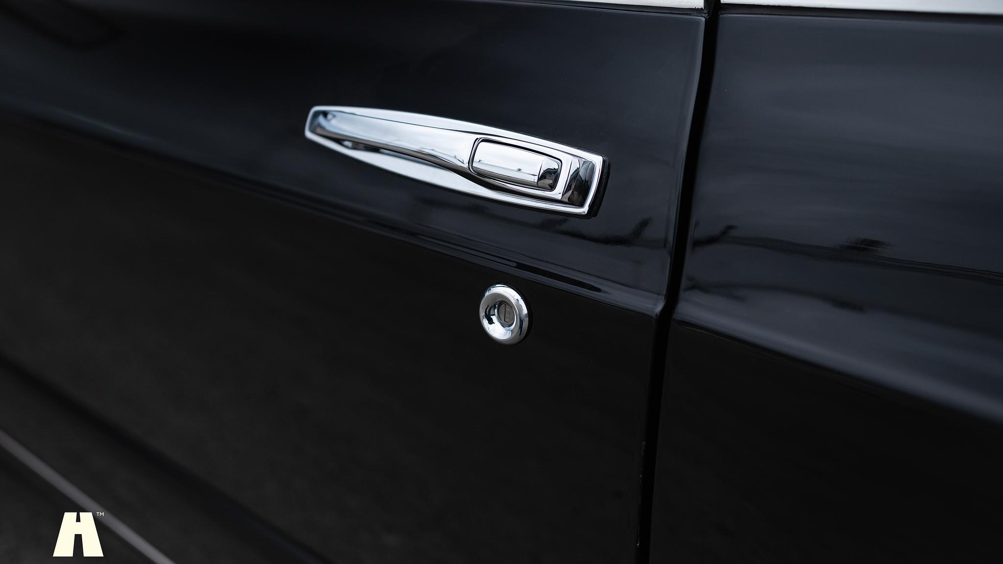 Exterior image of 1997 Bentley Continental T (28)