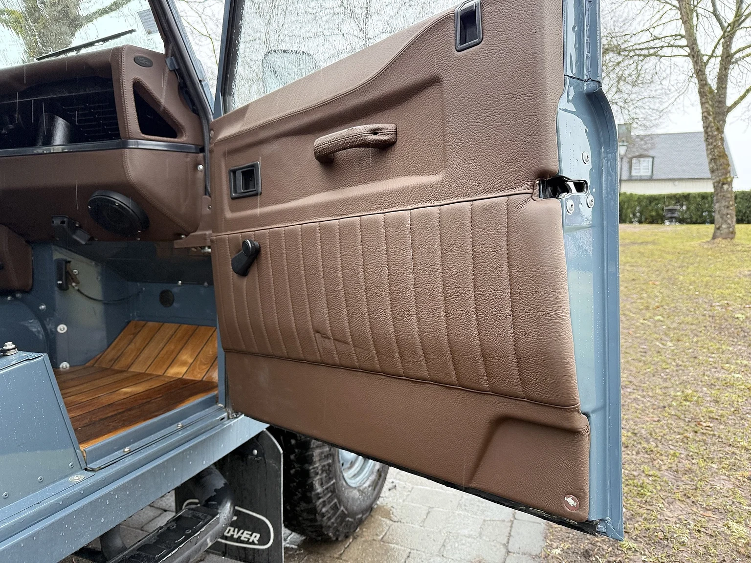 Interiörbild 2000 Land Rover Defender 110 C (32)