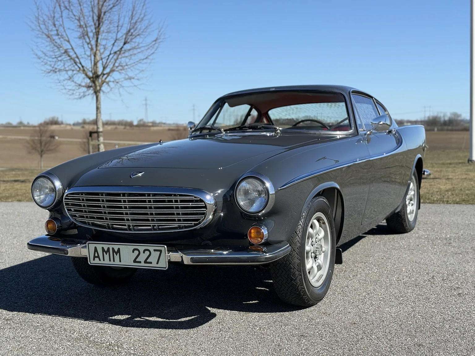 Exterior image of 1966 Volvo P 1800S (6)