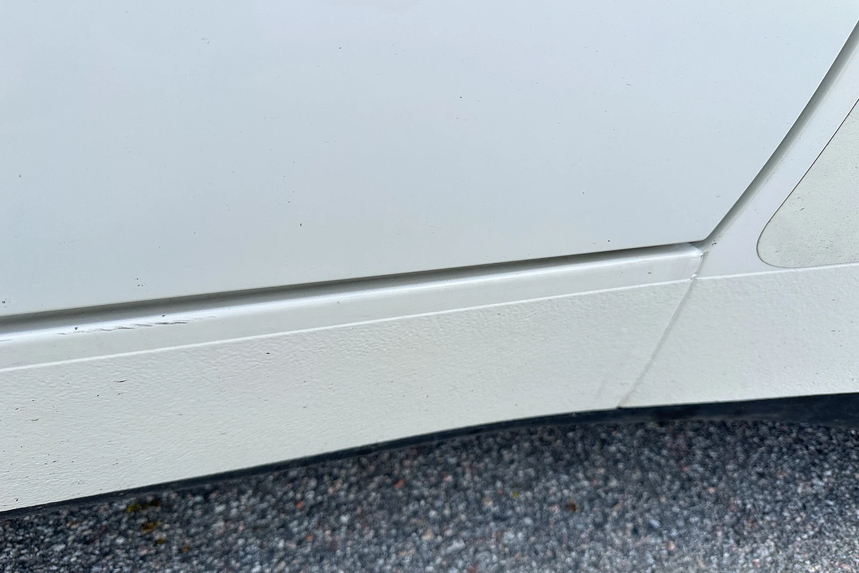 Exterior image of 1990 Porsche 944 S2 Cabriolet  (65)