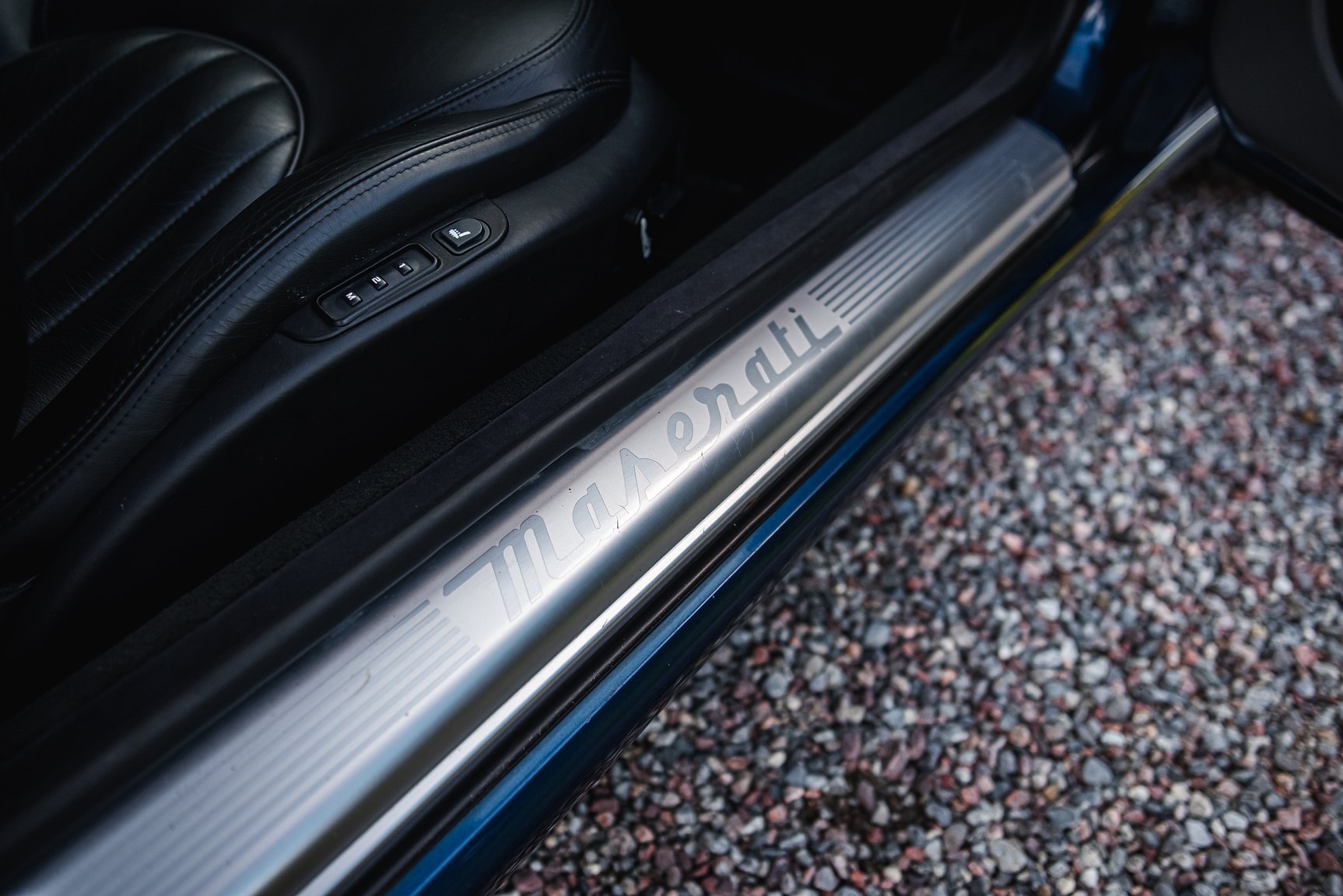Interior image of 2000 Maserati 3200 GT