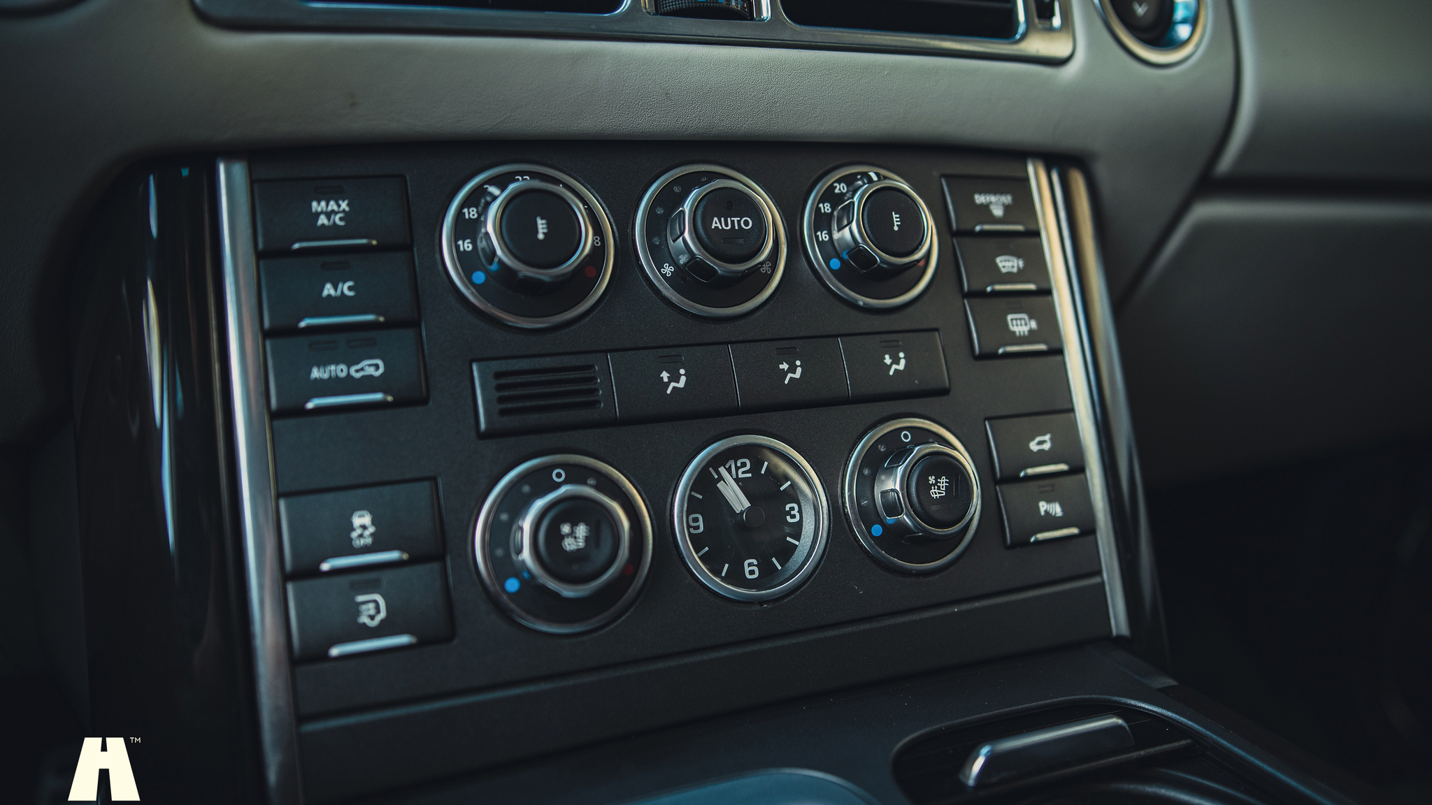 Interiörbild 2011 Range Rover TDV8 Autobiography  (42)