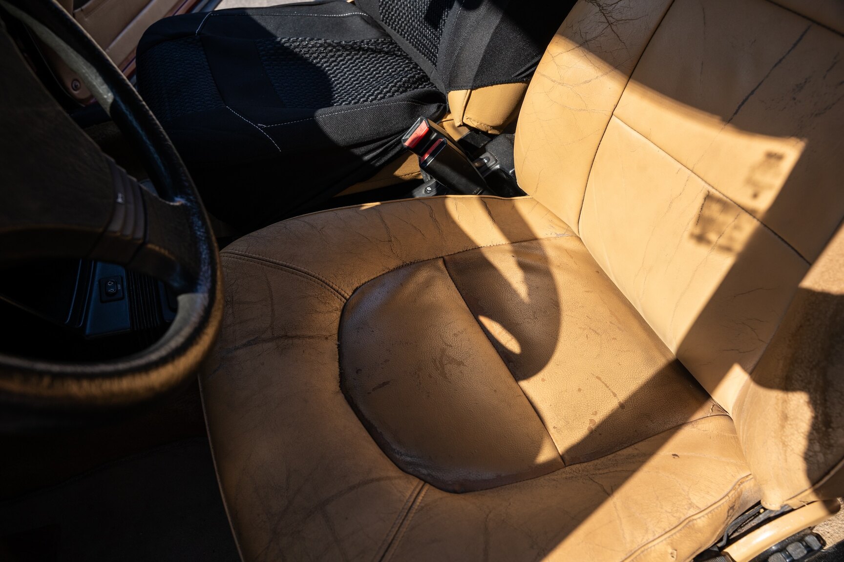 Interior image of 1988 Saab 900 Turbo Convertible