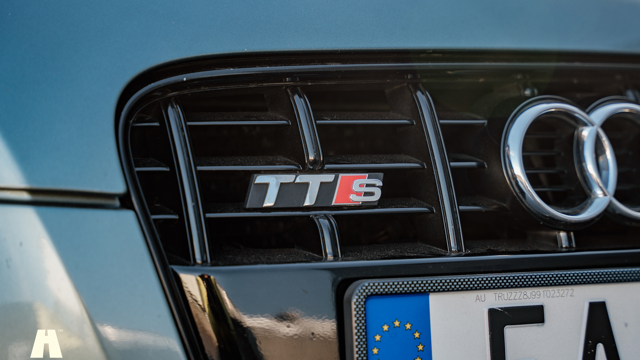 Exterior image of 2009 Audi TTS (25)