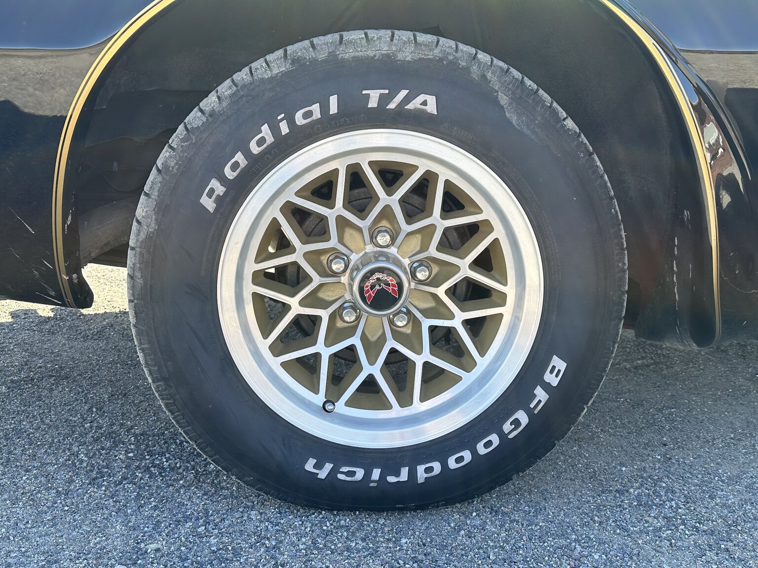 Exterior image of 1978 Pontiac Trans Am Bandit 400