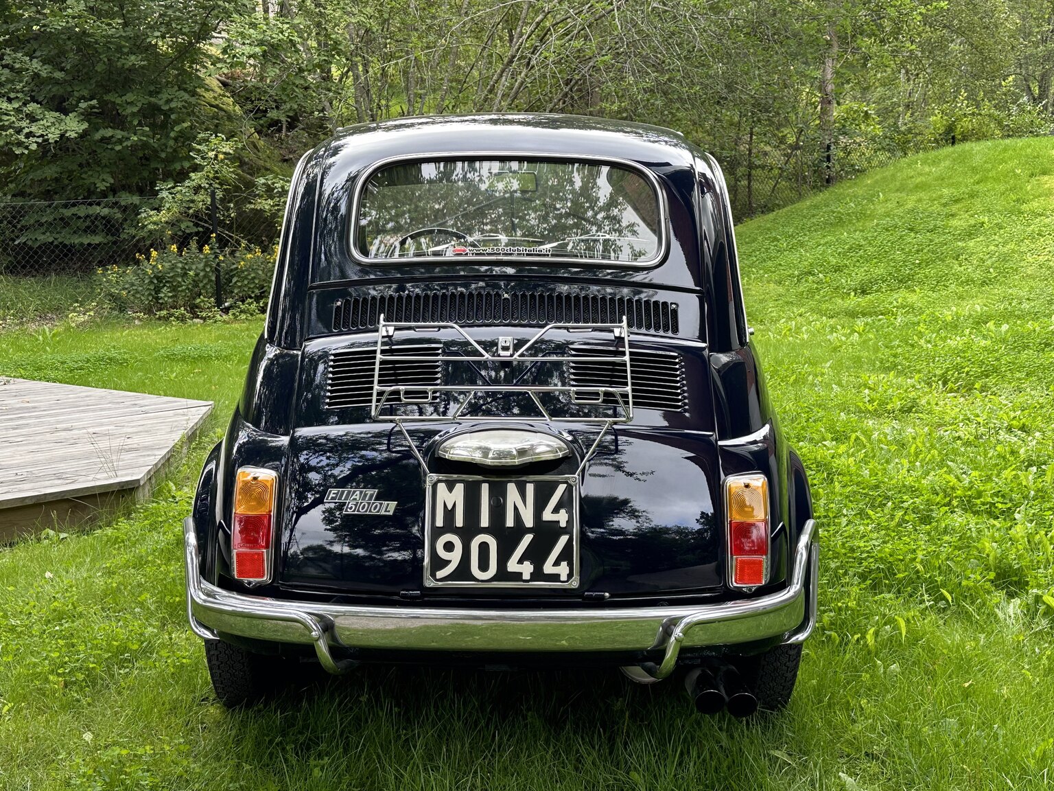 Exterior image of 1971 Fiat 500 L (3)