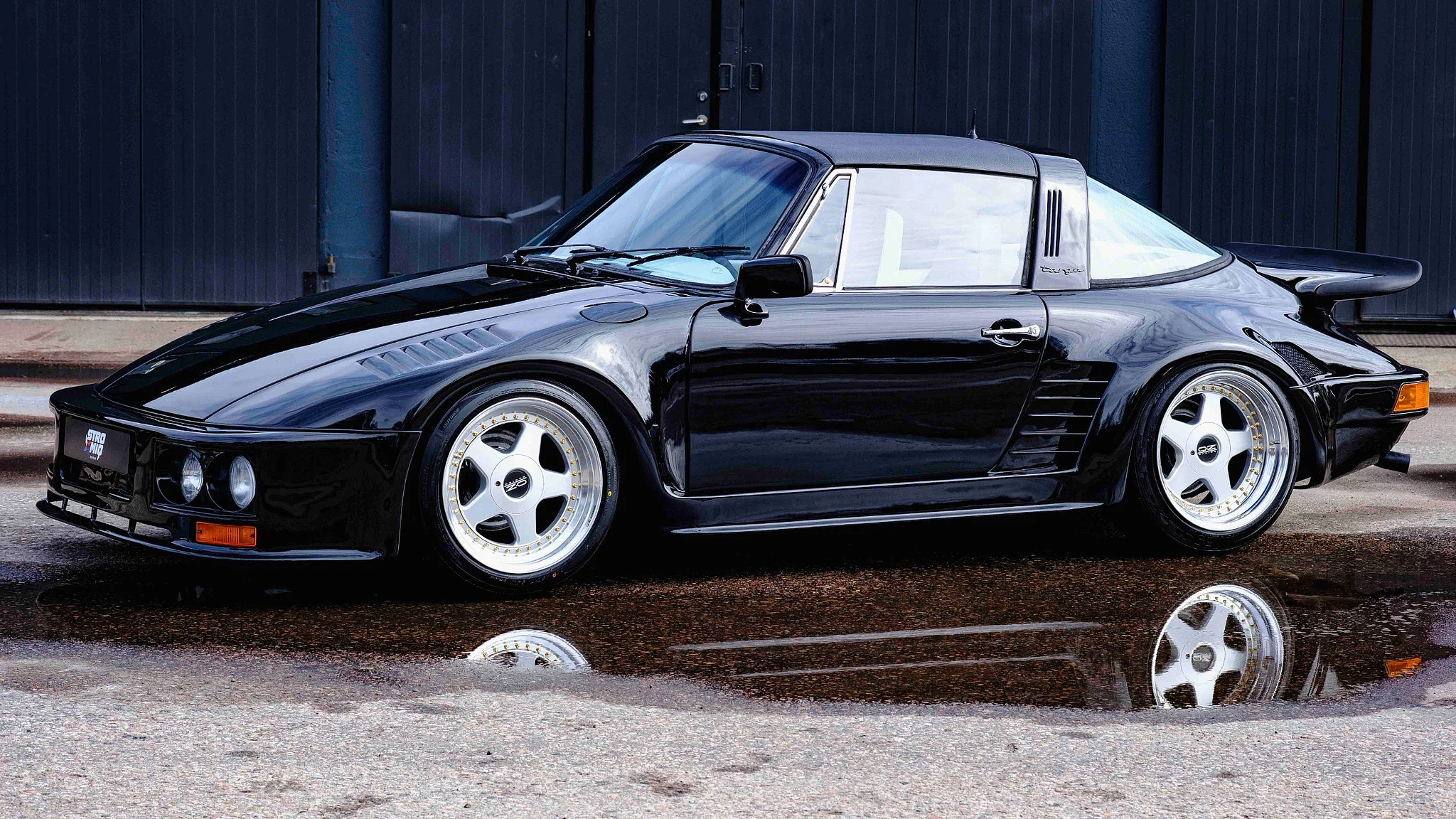 Aussenfoto 1976 Porsche 911 Targa Flachbau - Josef Zirkelbach DP (132)