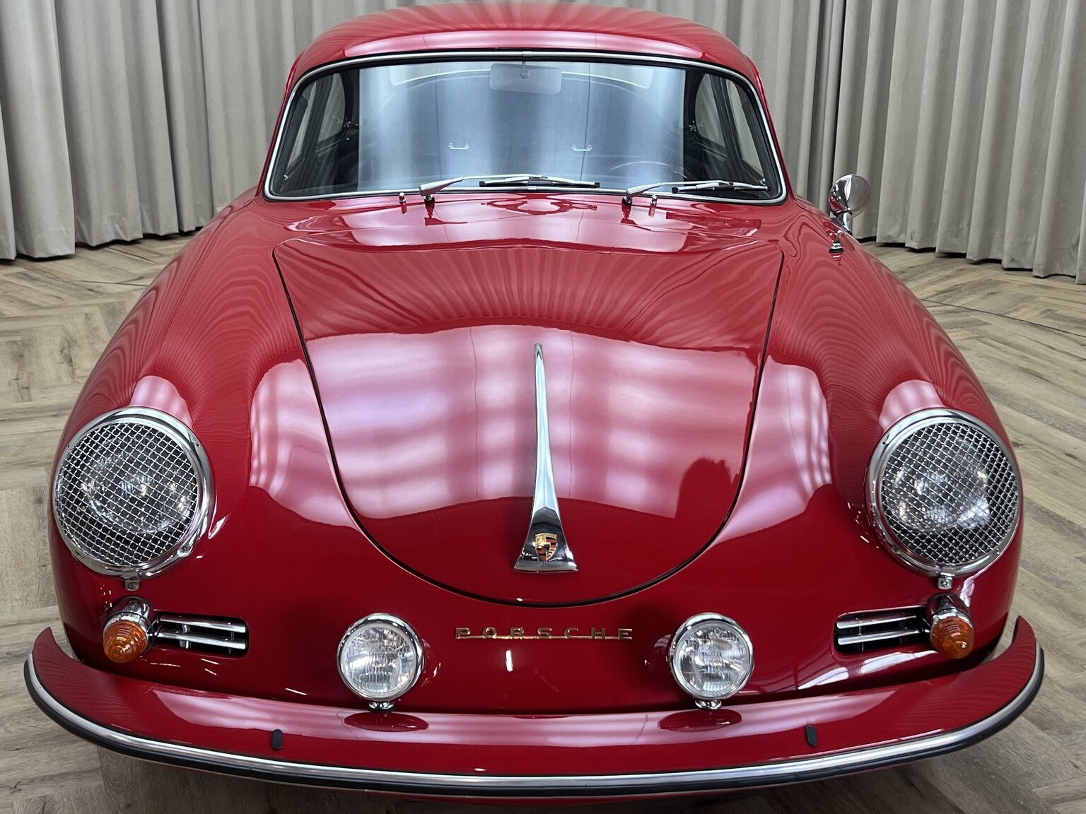Exterior image of 1960 Porsche 356