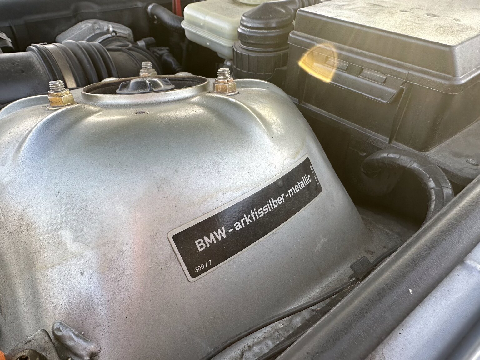 Image of 1993 BMW 325i Convertible mechanics