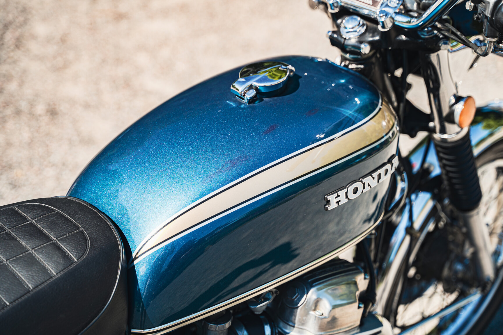 Exteriörbild på 1975 Honda CB 750 K2