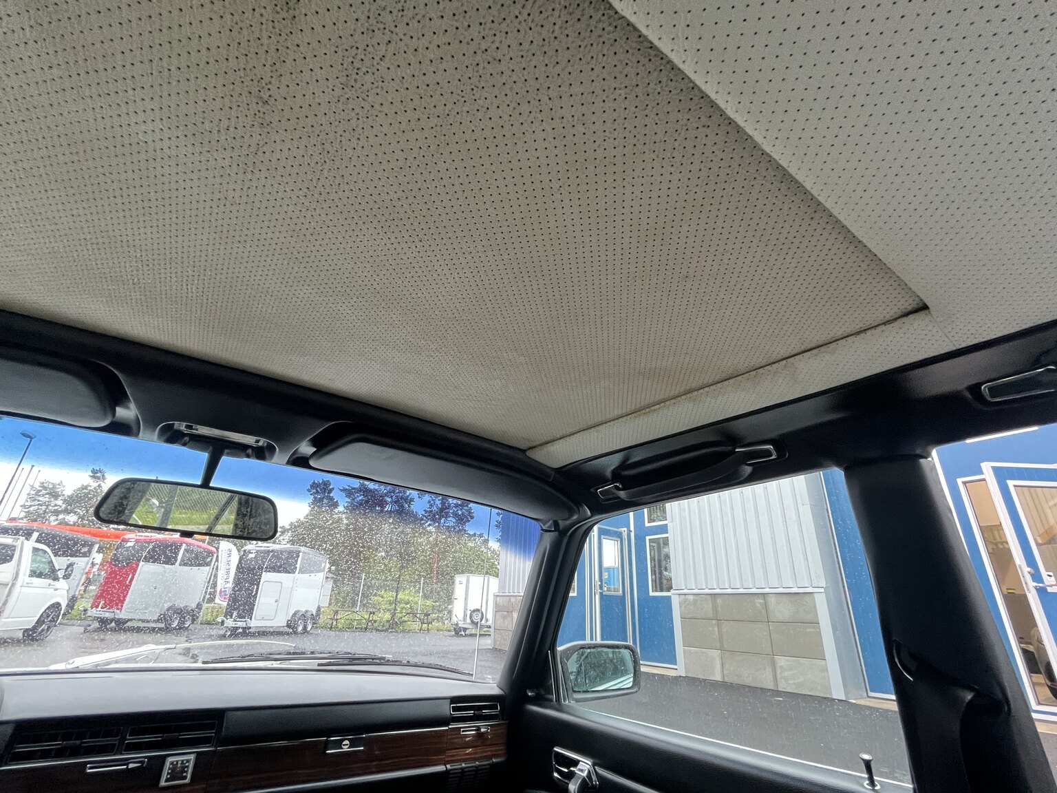 Interiörbild 1975 Mercedes-Benz 280 SE
