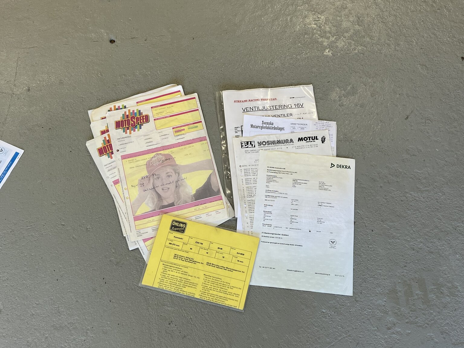 Documentation for 1989 Kawasaki ZXR 750 H1 (2)