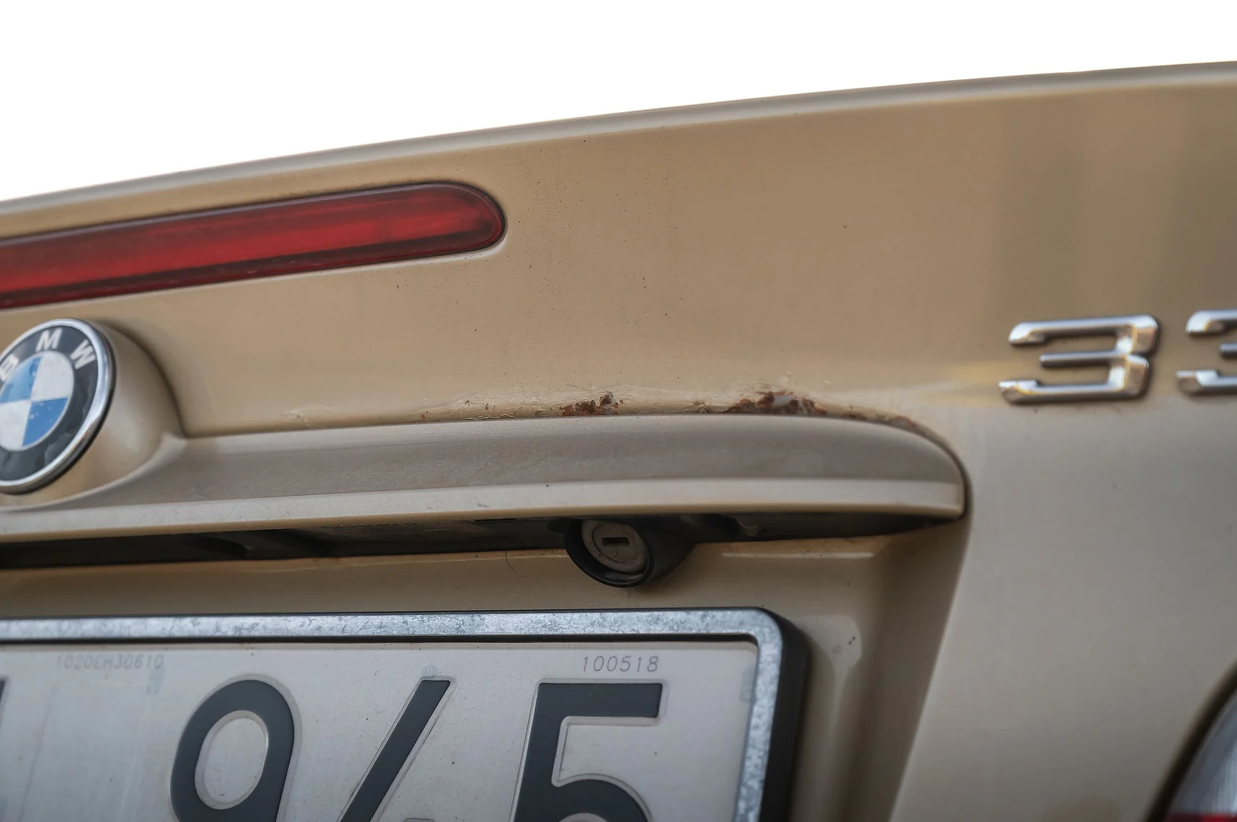 Exteriörbild på 2001 BMW 330 Ci (34)