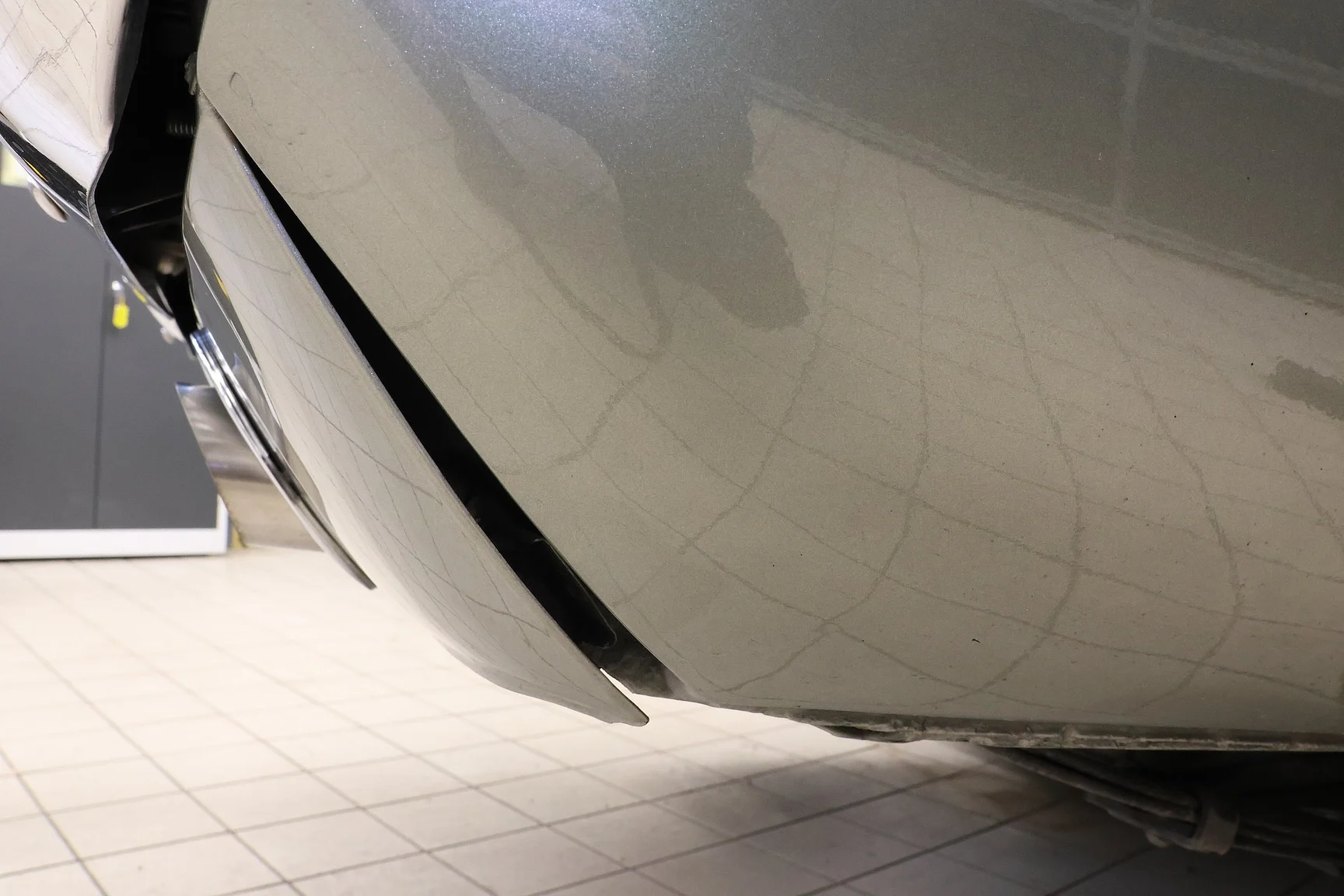 Exteriörbild på 1965 Ford Mustang Fastback Restomod (41)